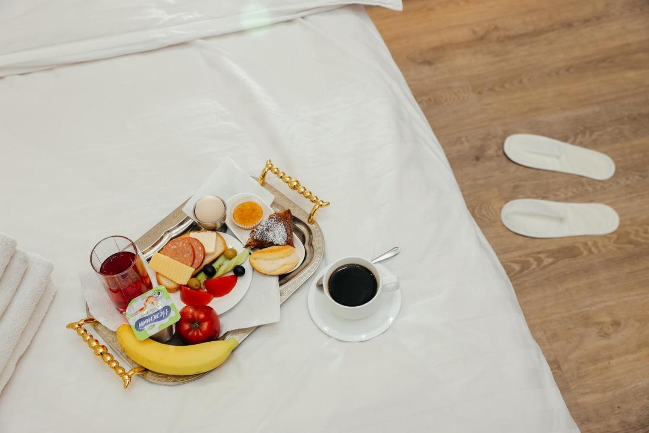 Grand Hotel Bishkek Luaran gambar