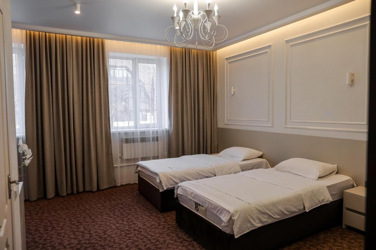 Grand Hotel Bishkek Luaran gambar