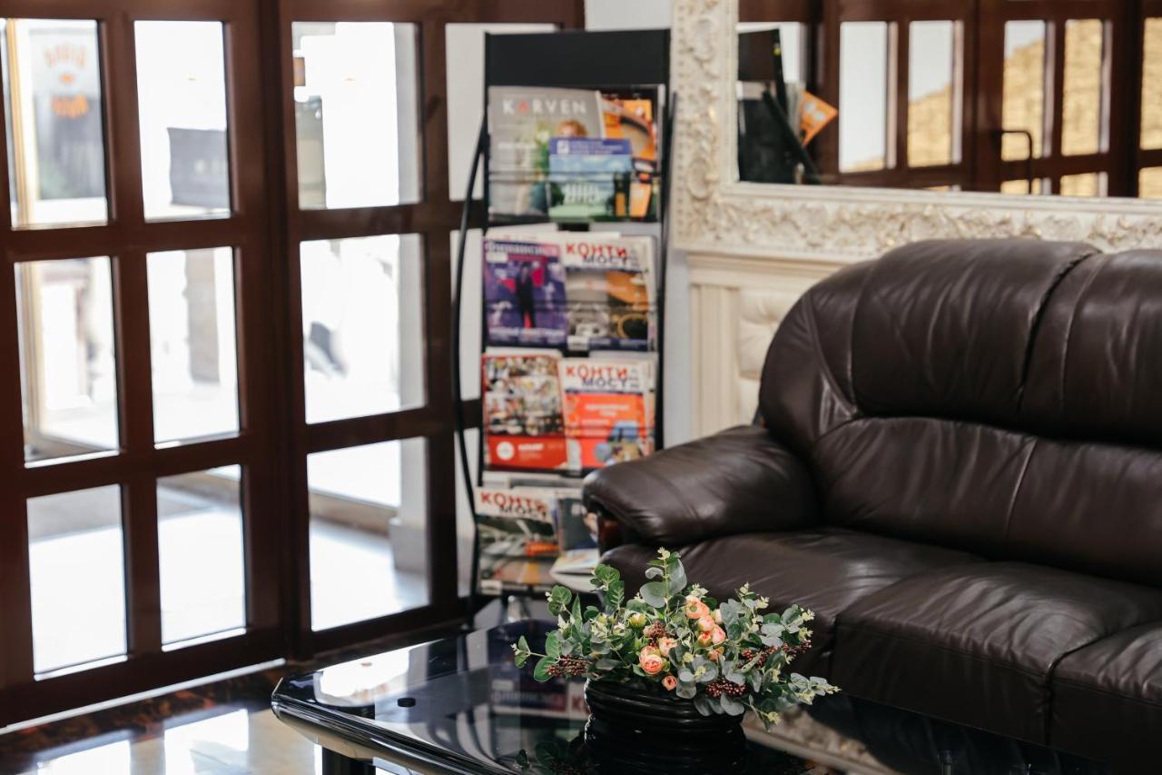 Grand Hotel Bishkek Luaran gambar