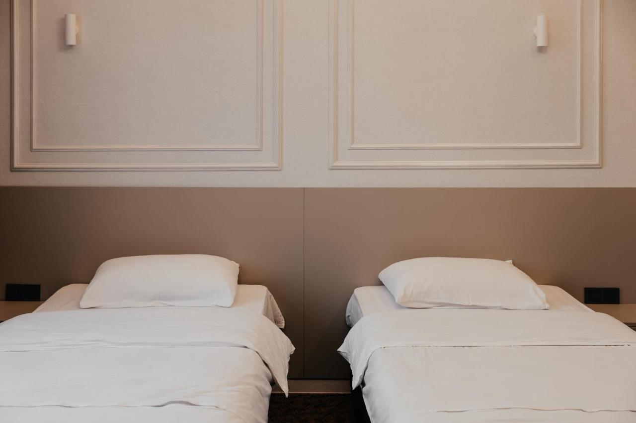 Grand Hotel Bishkek Luaran gambar