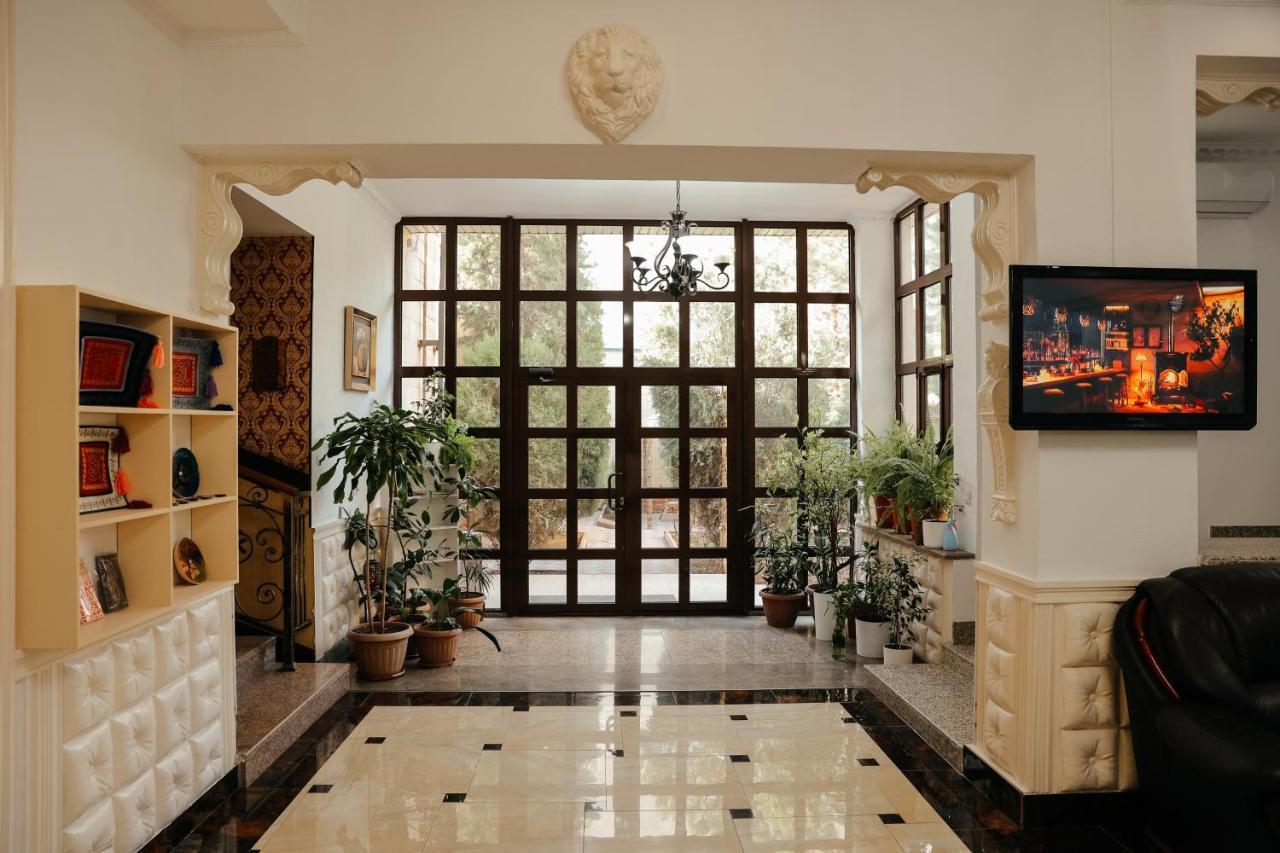 Grand Hotel Bishkek Luaran gambar