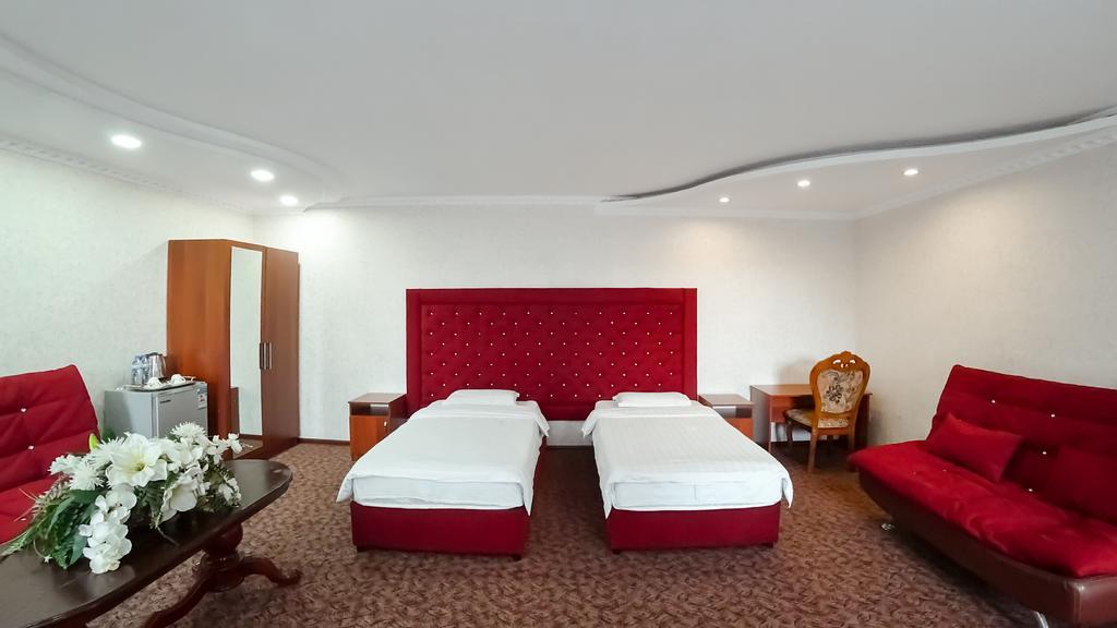 Grand Hotel Bishkek Luaran gambar