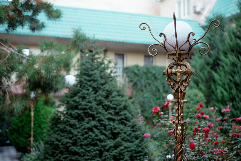 Grand Hotel Bishkek Luaran gambar